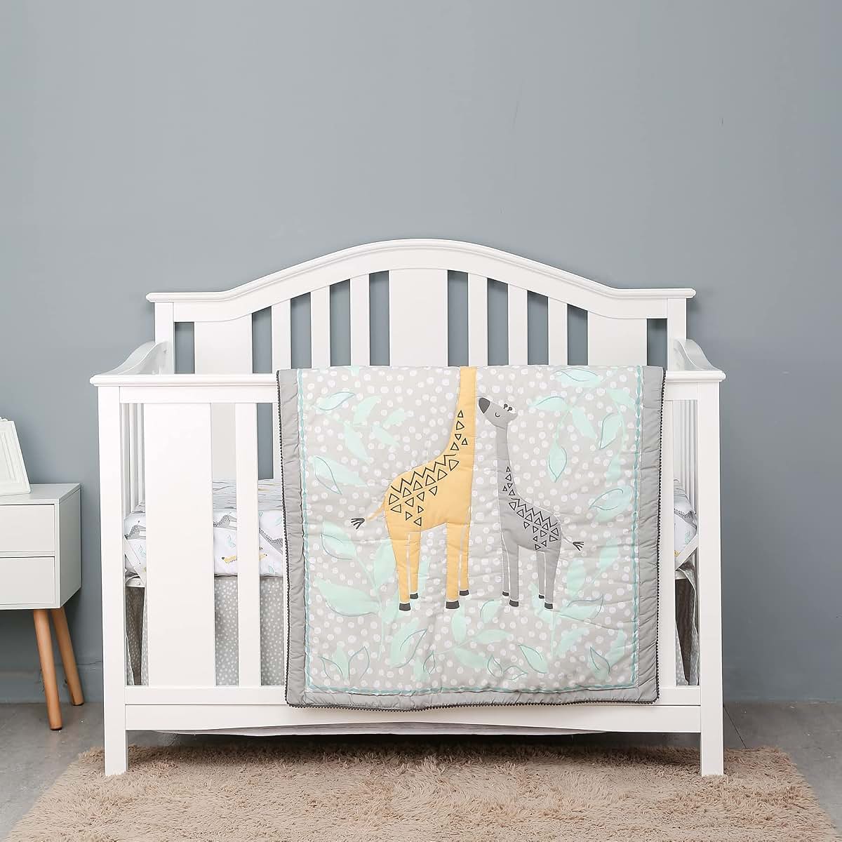 Giraffe Themed Nursery Crib Bedding Set for Baby