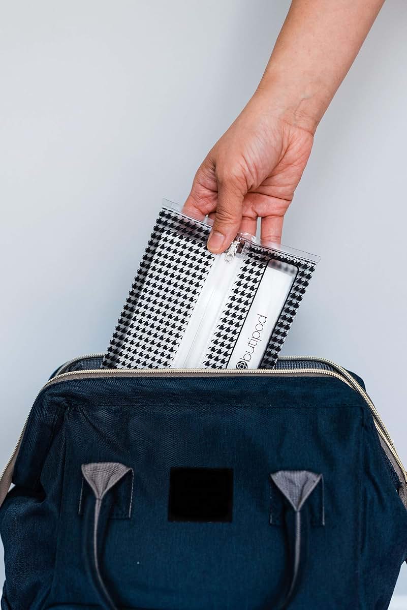 the buti-bag co Buti-Bag Co Reusable Stay Moist Wet Wipe Pouch | Slim Case Travel Clutch Holder | Refillable Portable (photo 3)