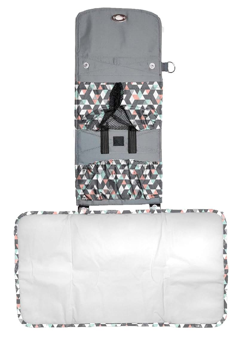LillyBit Uptown Diaper Clutch (Triangles) (photo 4)