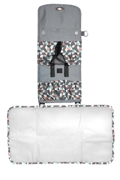 LillyBit Uptown Diaper Clutch (Triangles) (photo 4)