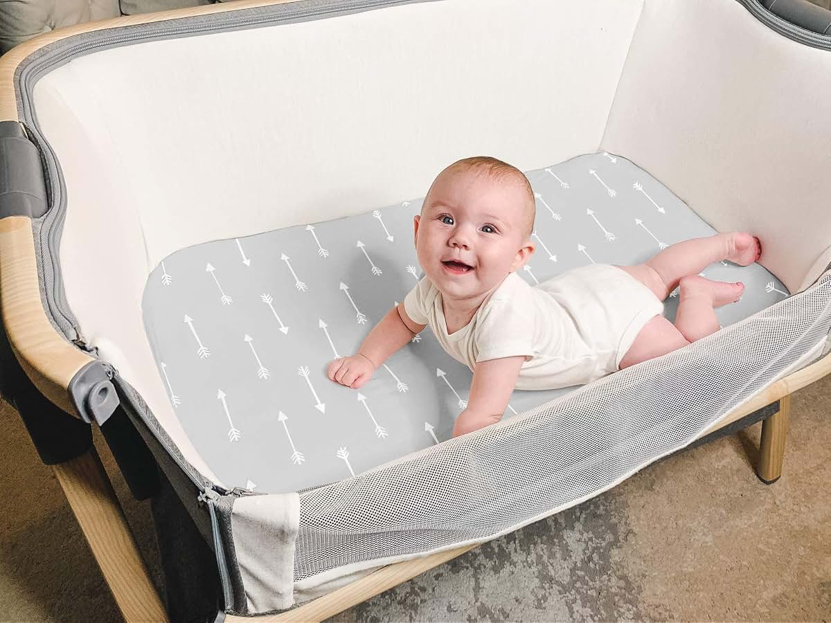 BaeBae Goods Bassinet Fitted Sheets 4-Pack Jersey Knit (photo 2)