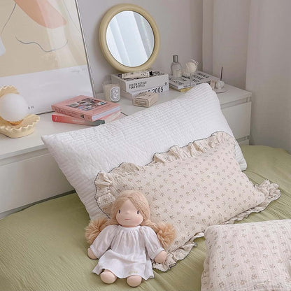 BuLuTu Floral Muslin Toddler Pillowcase with Ruffles, Sprout, 14"x20" (photo 3)