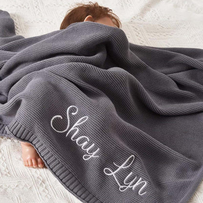 ZoikoM Monogrammed Baby Blanket Custom Name Knit Blanket (photo 2)