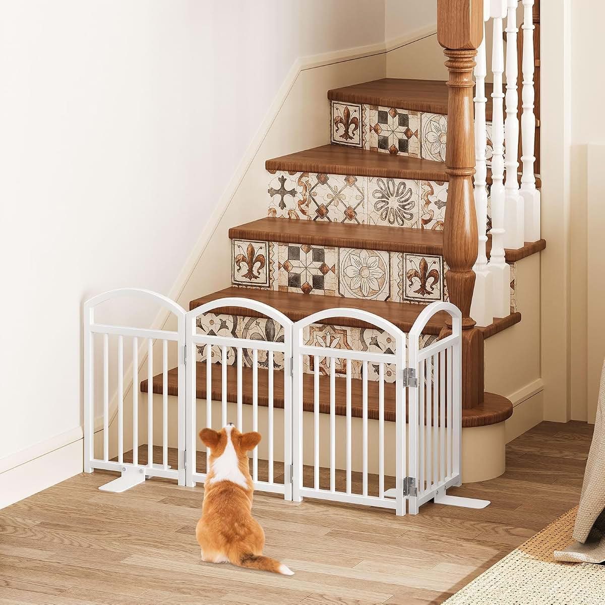 Snughome Freestanding Pet Gate