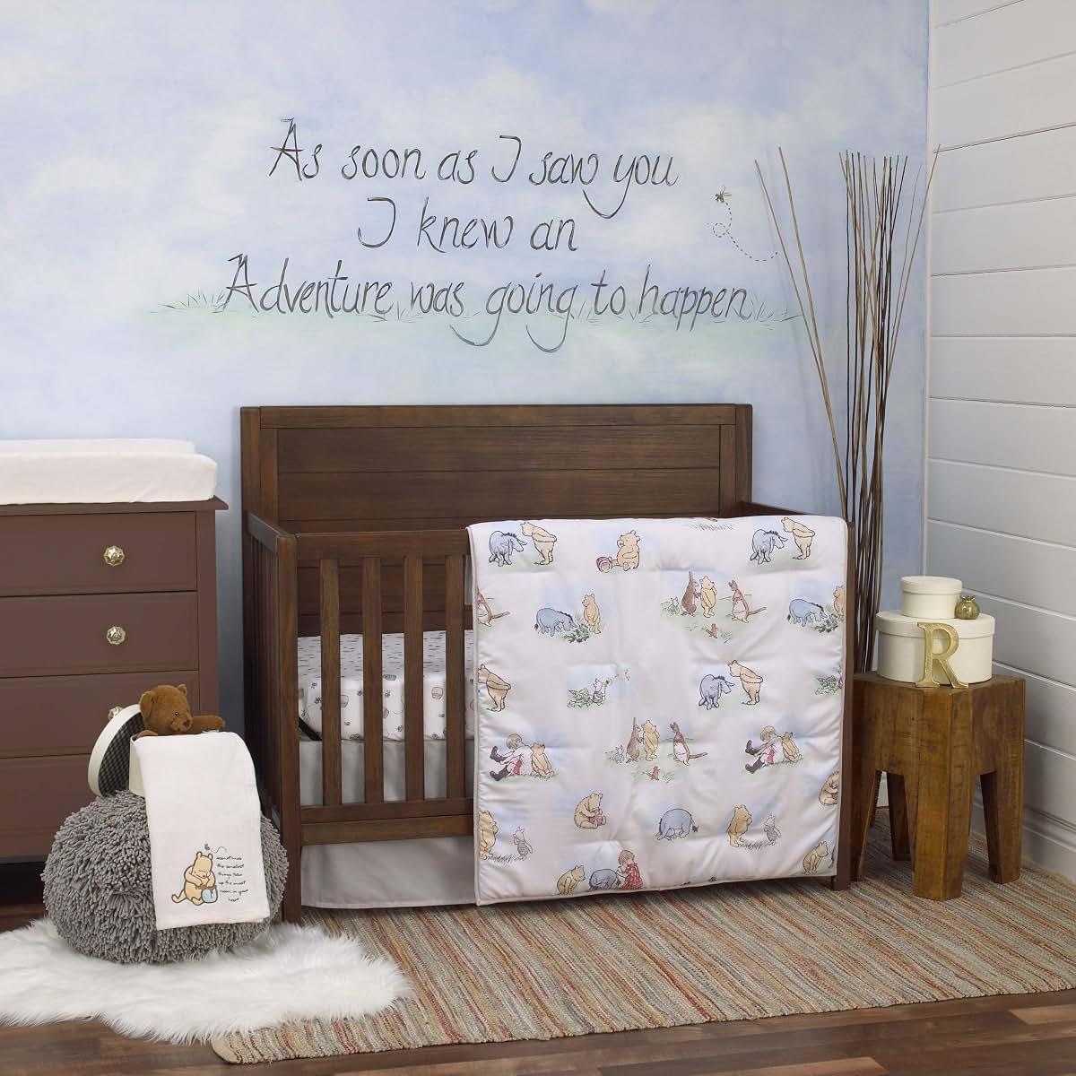 Disney Classic Pooh Storybook 6 Piece Crib Bedding Set with Comforter and Blanket