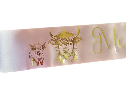 Amy's Bubbling Boutique Highland Cow Baby Shower Mommy Daddy Sash Pins (photo 4)