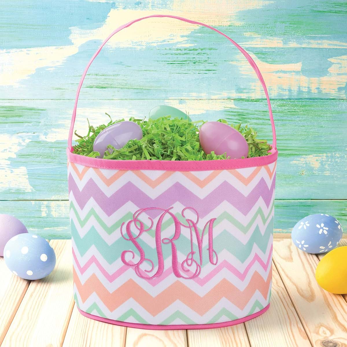 Personalized Planet Personalized Chevron Bucket Bag with Custom Monogram (photo 2)