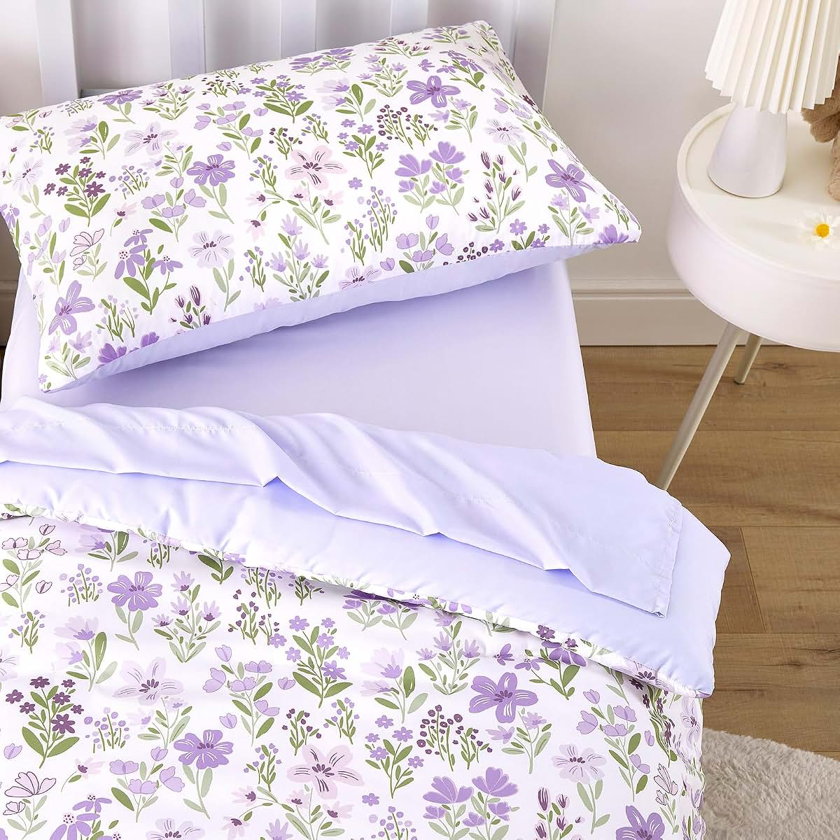 Wake In Cloud Floral Toddler Bedding Set 4 Piece Purple White