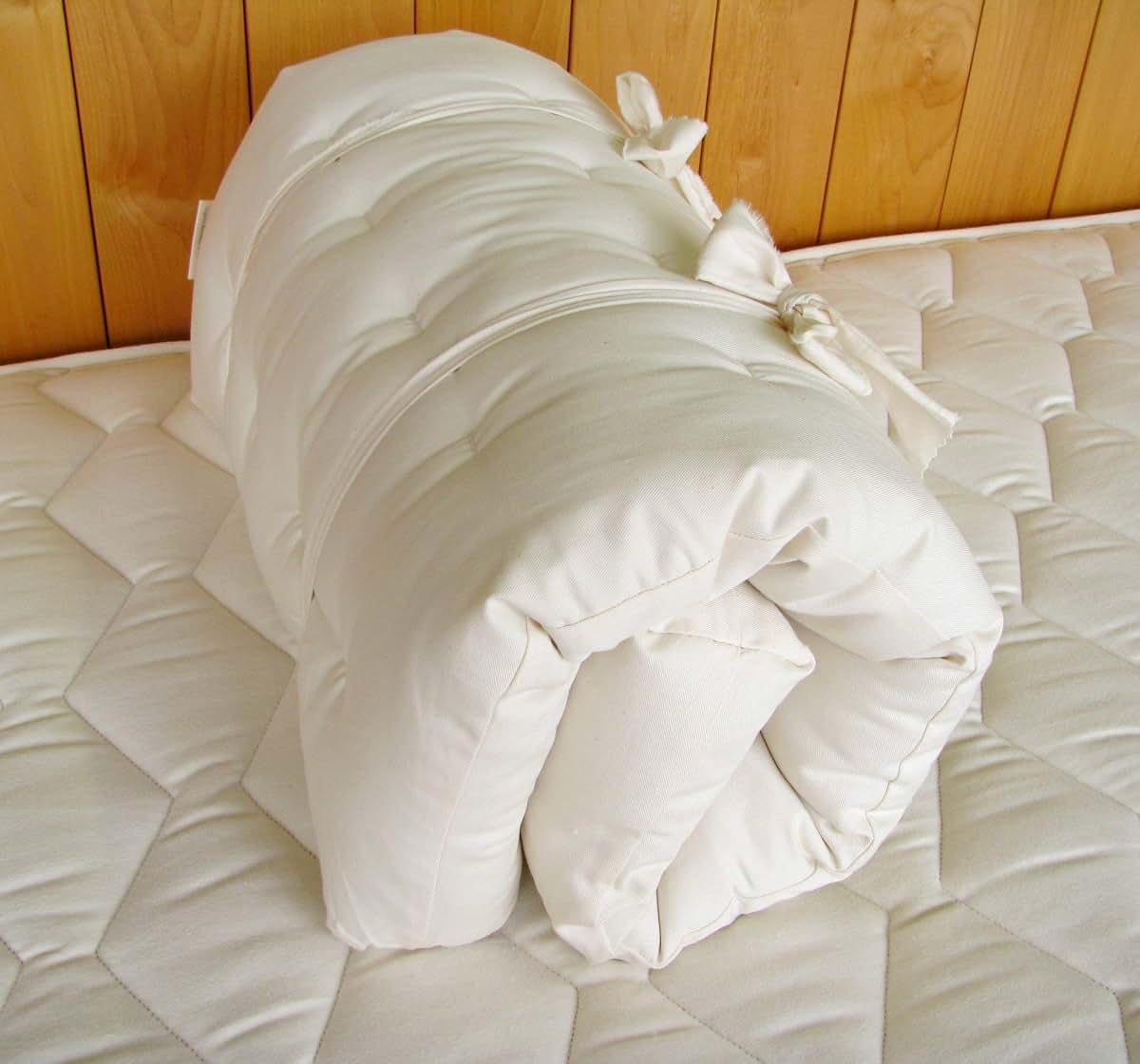Holy Lamb Organics Wool Mattress for Bassinet/Cradle (photo 3)