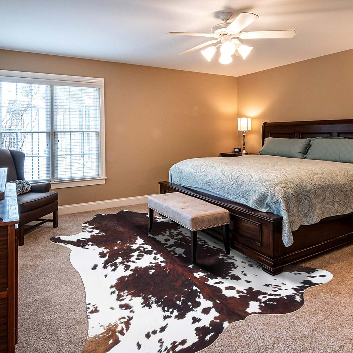 Coffinsea Faux Cowhide Rug Large Tricolor Cow Hide Rug 6.2x7.6 Ft (photo 3)