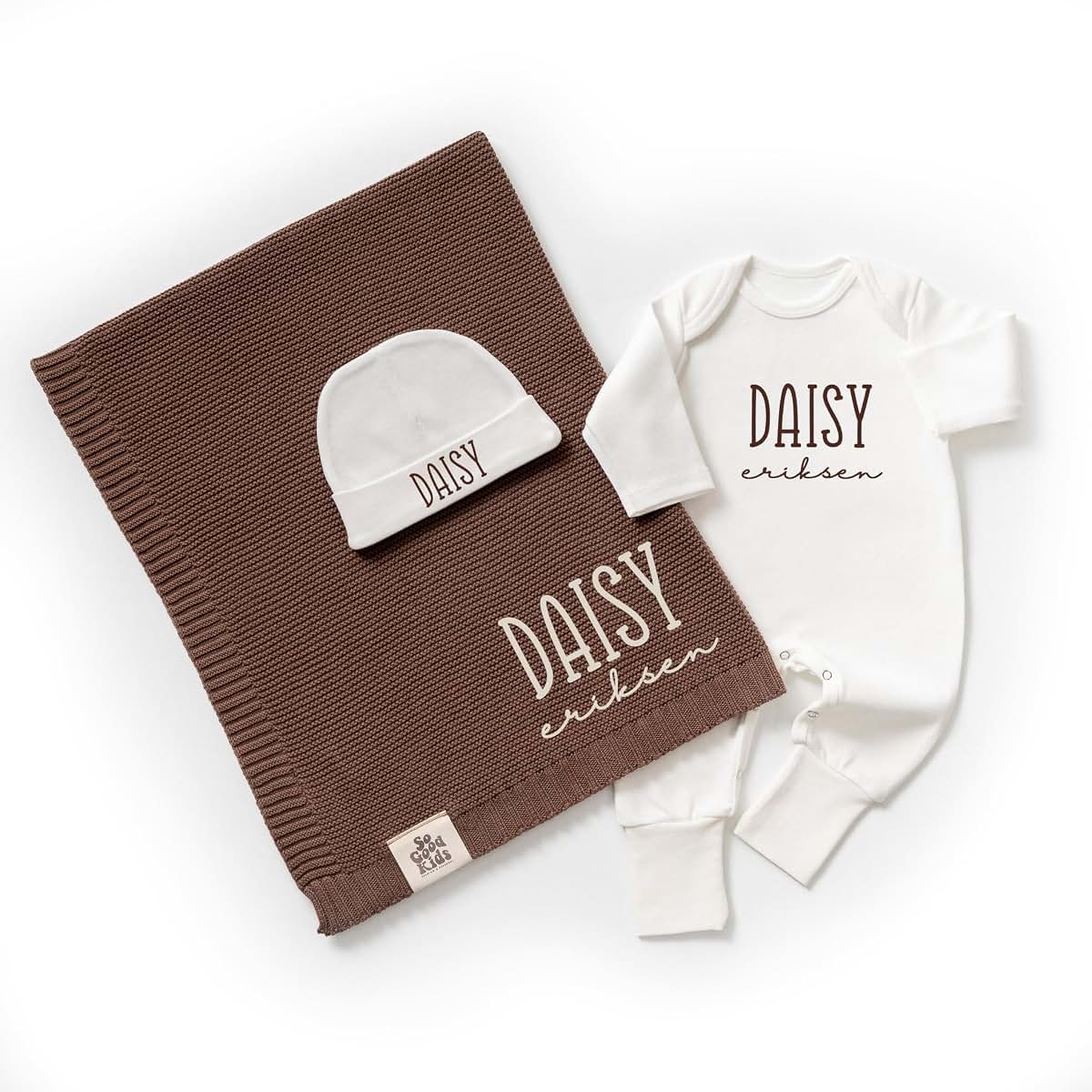 SoGoodKids Organic Cotton Personalized Baby Blanket And Outfit Set (photo 3)