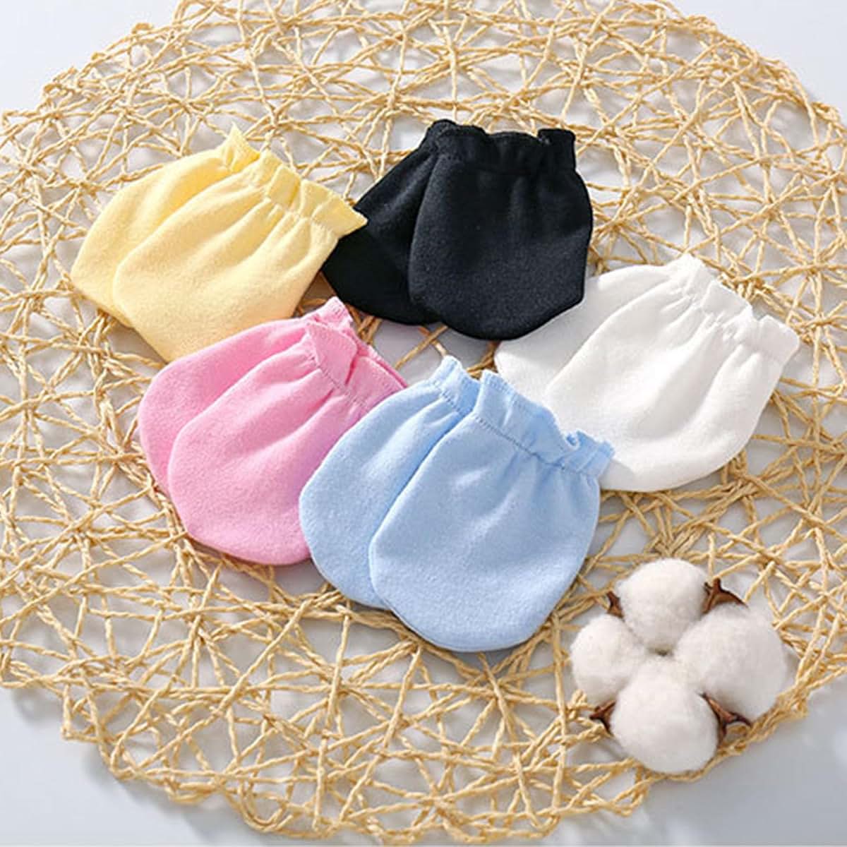 ZHENZQ 5-in-1 Newborn Baby Romper Cotton Bodysuit Breathable One-piece Garment With Baby Bib Anti-grasp Gloves For 0-3 (photo 4)