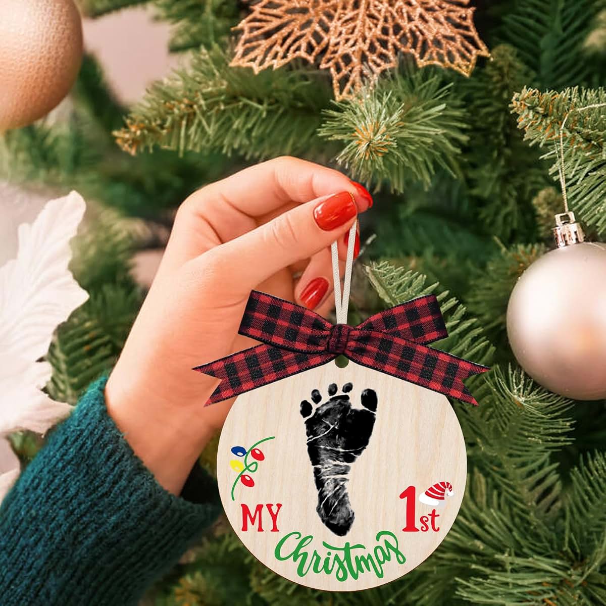 Liannan Baby's My First Christmas Handprint and Footprint Wood Ornament (photo 3)