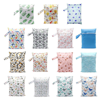 Xinsheinelry Compact And Lightweight Baby Diaper Bag Cartoon Print Wet Dry Nappy Storage Bag (photo 4)