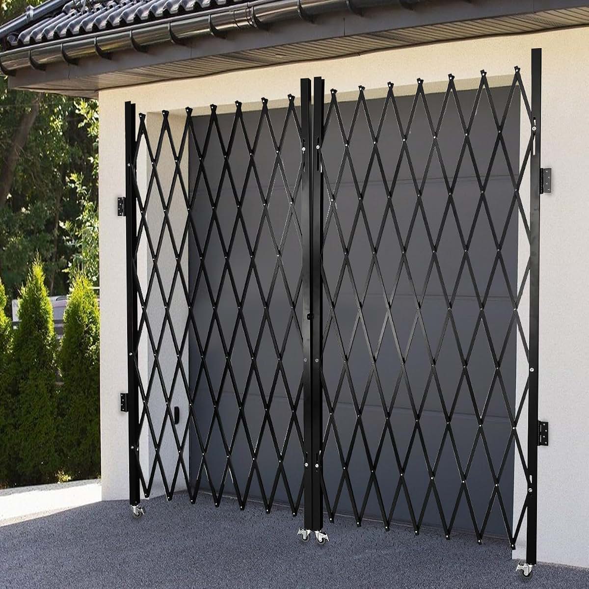 HZOPUTLH Single Folding Security Gate with Padlock and Wheels, 7.22 x 7.5 Inch, Black