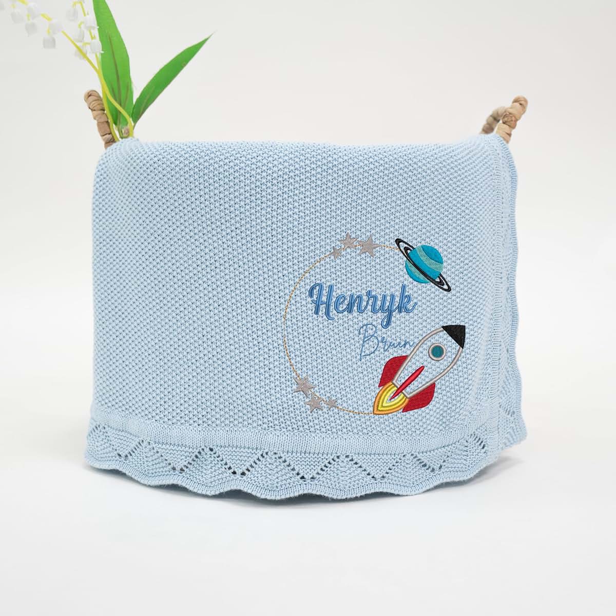 SWaddle AN Personalized Space Baby Blanket With Custom Embroidery (photo 2)