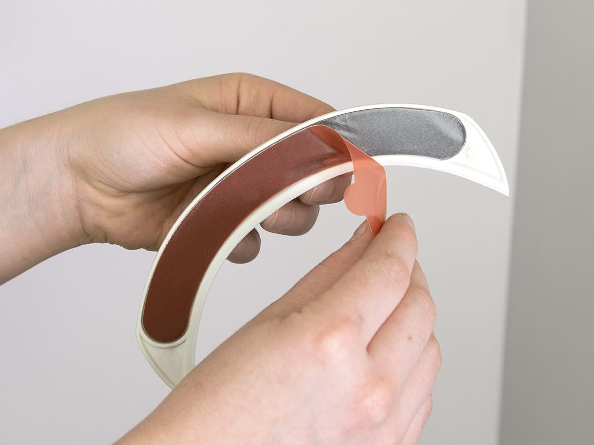 InventHelp P Guard Toilet Seat Urine Deflector (photo 3)