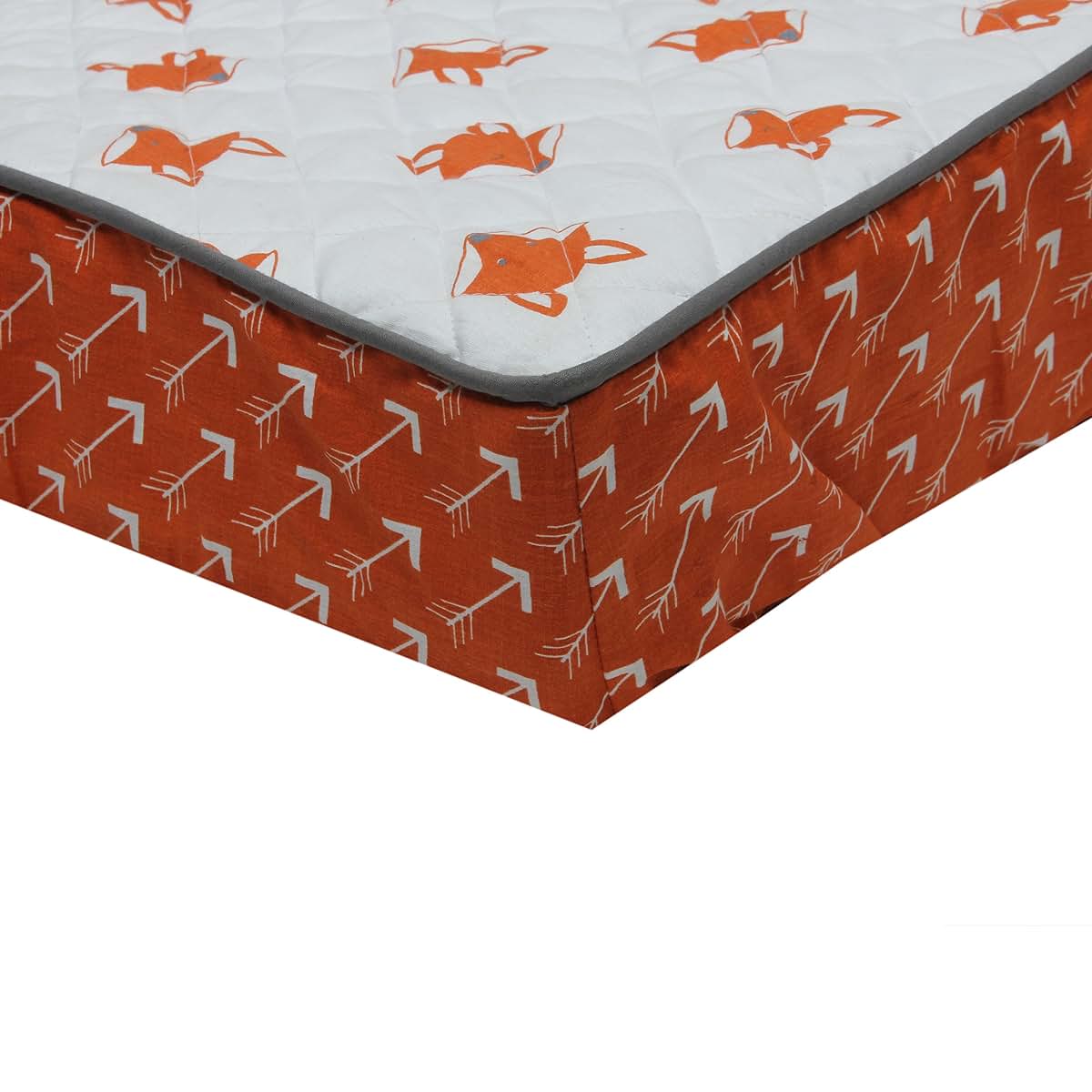 Bacati - Playful Foxes Orange Changing Pad Cover (Orange/Grey Fox with Orange Arrows in Gussett) (photo 2)