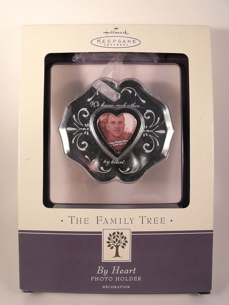 Hallmark Keepsake Photo Holder - Family Tree Big Heart