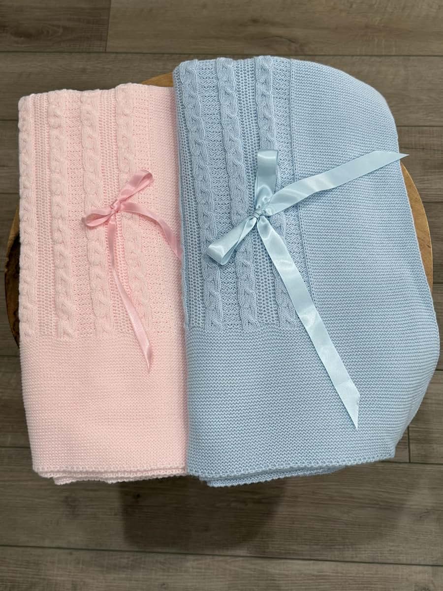 Creaciones Huerta Soft Knitted Receiving Baby Blanket for Boys and Girls Crib Nursery Swaddle Shower Gift - Made in (photo 3)