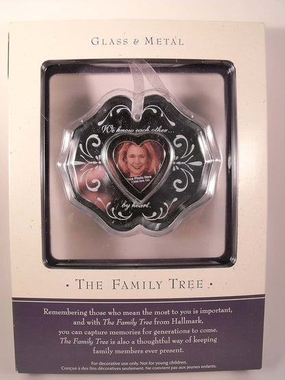Hallmark Keepsake Photo Holder - Family Tree Big Heart