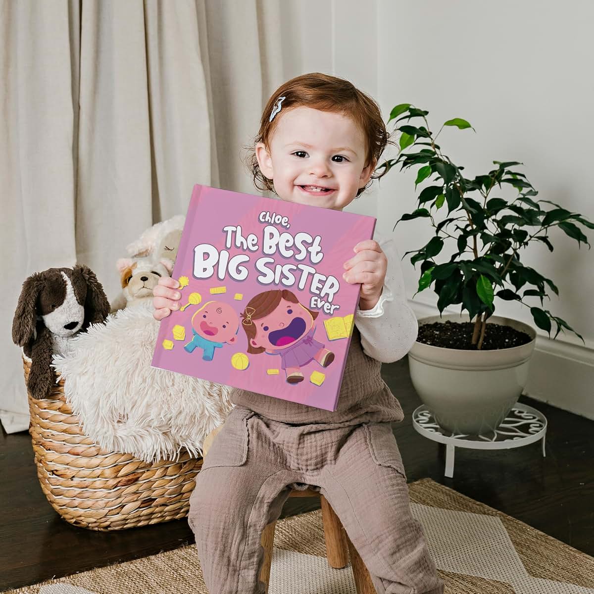 Luna Studios Best Big Sister Ever Personalized Children's Book in Pink (photo 2)